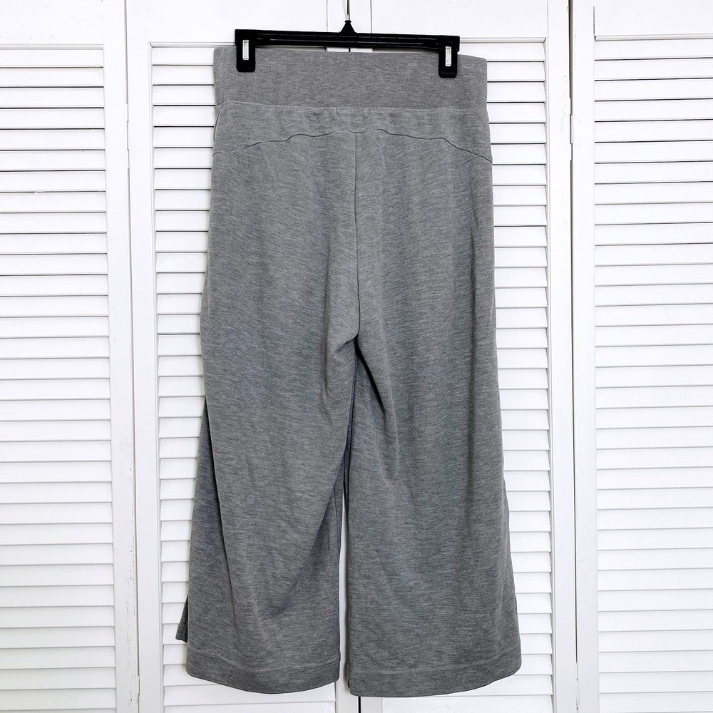 Athleta Womens Small Wide Leg Crop Pants Athleisure Pockets Yoga Legging Stretch - Picture 4 of 6